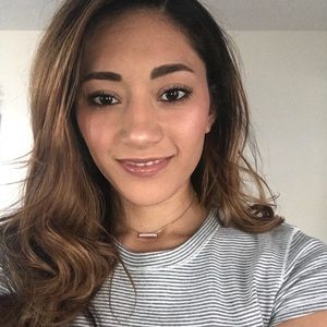 Meet your Posher, Nora